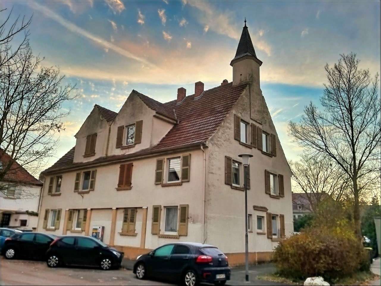 Seitlicher Blick Seitlicher Blick - Mehrfamilienhaus in 67227 Frankenthal mit 366m² kaufen