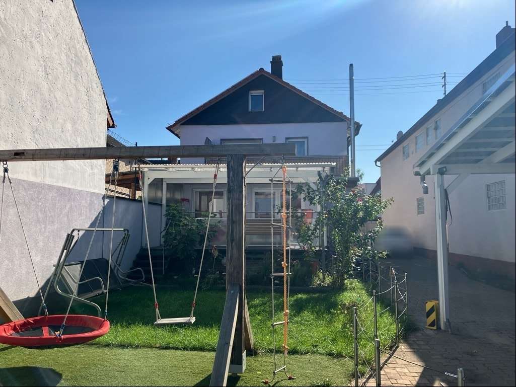 Haus mit Garten - Einfamilienhaus in 67354 Römerberg mit 156m² kaufen