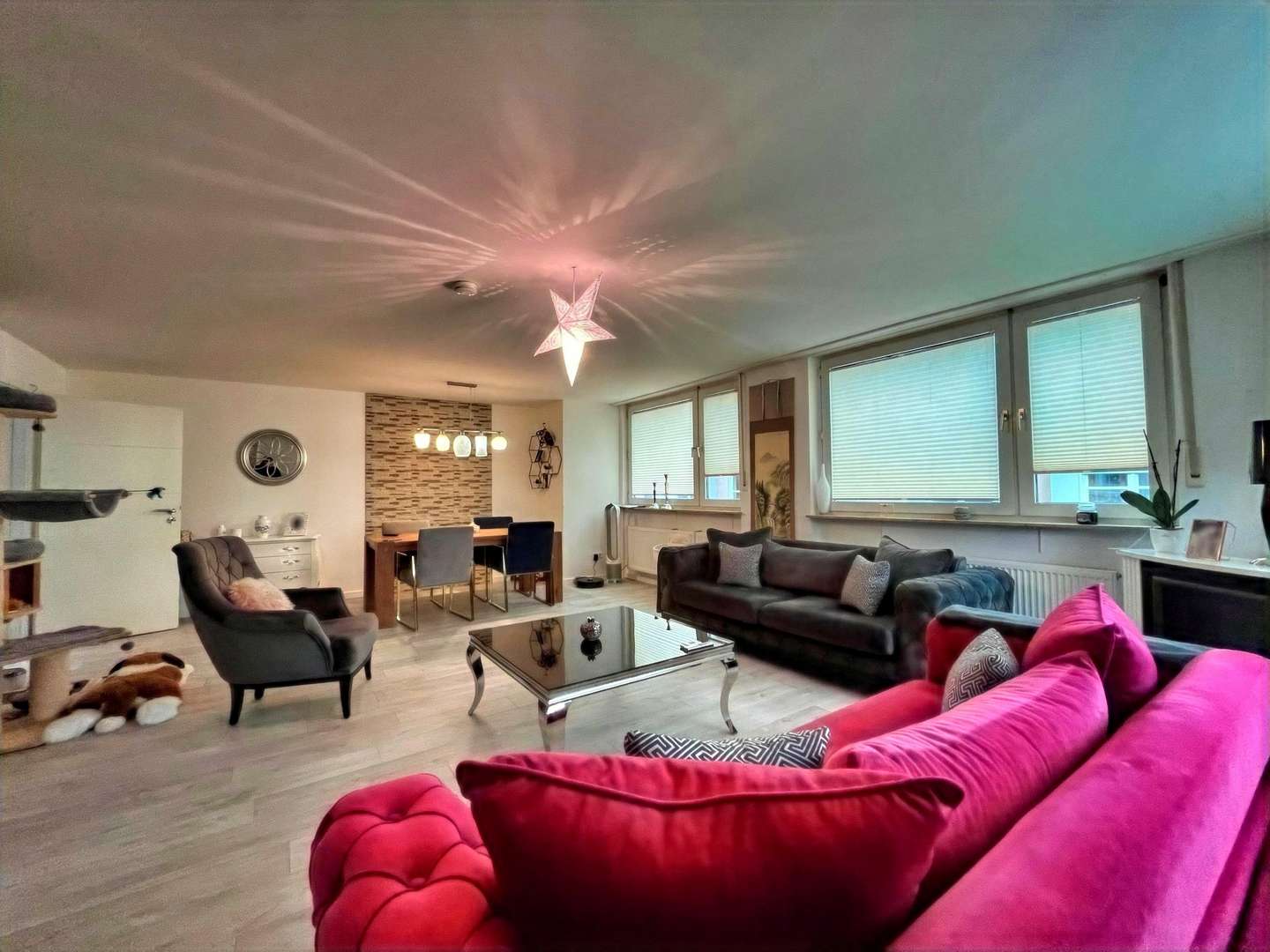 Wohnzimmer - Etagenwohnung in 67071 Ludwigshafen mit 122m² kaufen