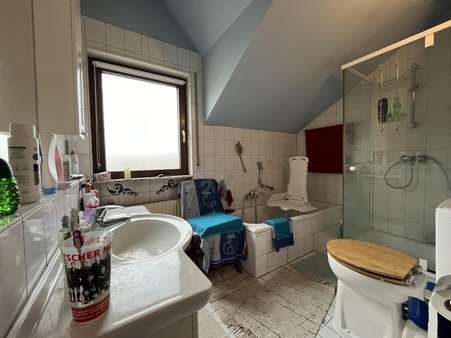 Tageslichtbad - Reihenmittelhaus in 67065 Ludwigshafen mit 112m² kaufen