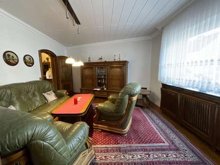 Wohnzimmer EG Wohnzimmer EG - Zweifamilienhaus in 67071 Ludwigshafen mit 182m² kaufen