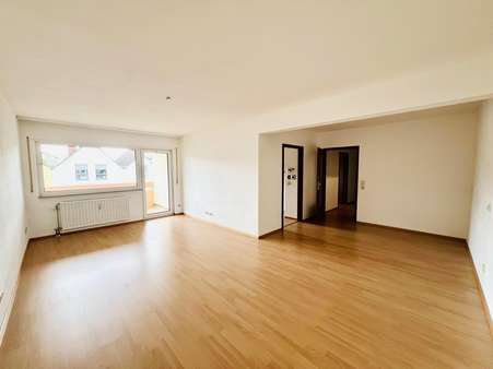 Wohn-Essbereich - Etagenwohnung in 67069 Ludwigshafen mit 81m² kaufen