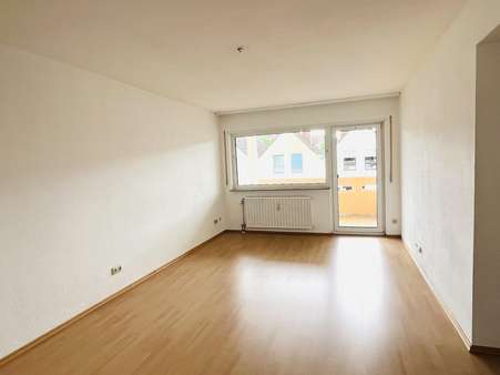 Wohnbereich - Etagenwohnung in 67069 Ludwigshafen mit 81m² kaufen