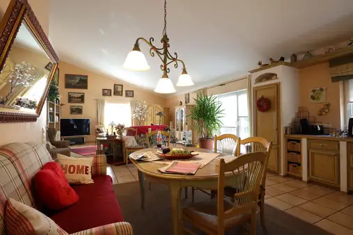 Bungalow in begehrter Lage im Fronhof 1