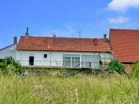 Wohnung 4 Wohnung 4 - Mehrfamilienhaus in 67310 Hettenleidelheim mit 374m² als Kapitalanlage kaufen