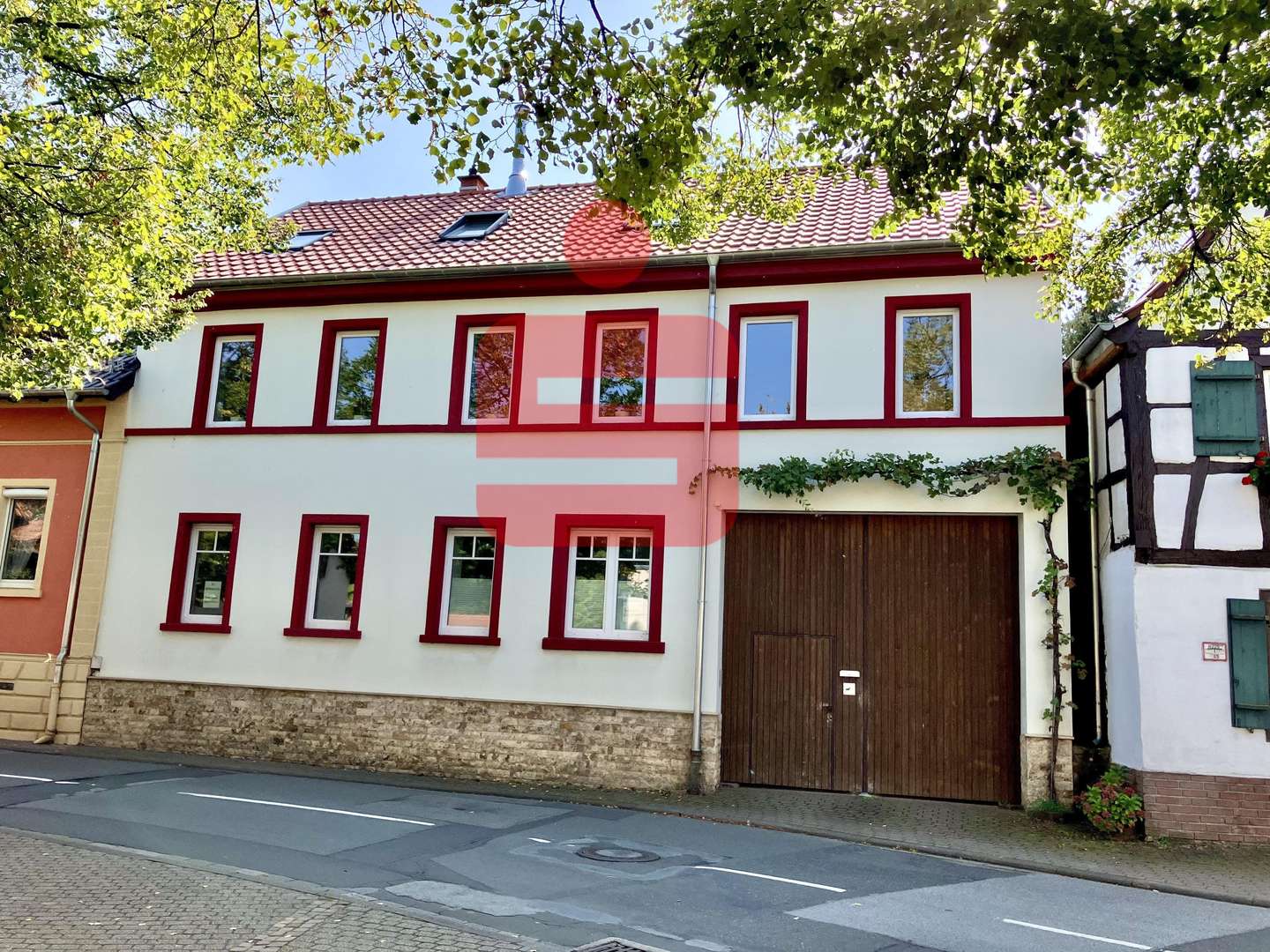 null - Bauernhaus in 67271 Kleinkarlbach mit 206m² kaufen