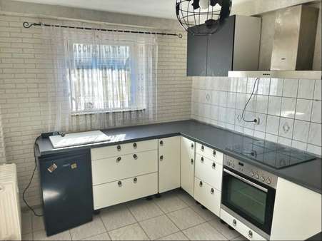Souterrain-Wohnung in 67549 Worms mit 86m² kaufen