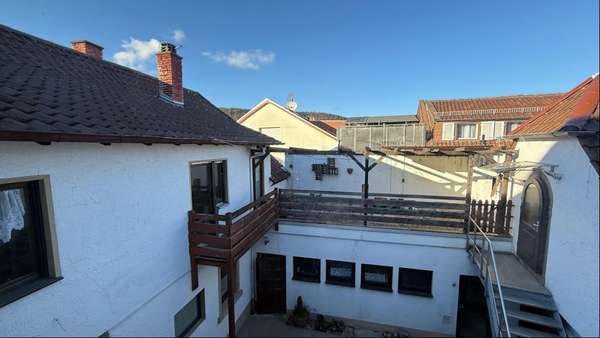 null - Erdgeschosswohnung in 67098 Bad Dürkheim mit 210m² kaufen