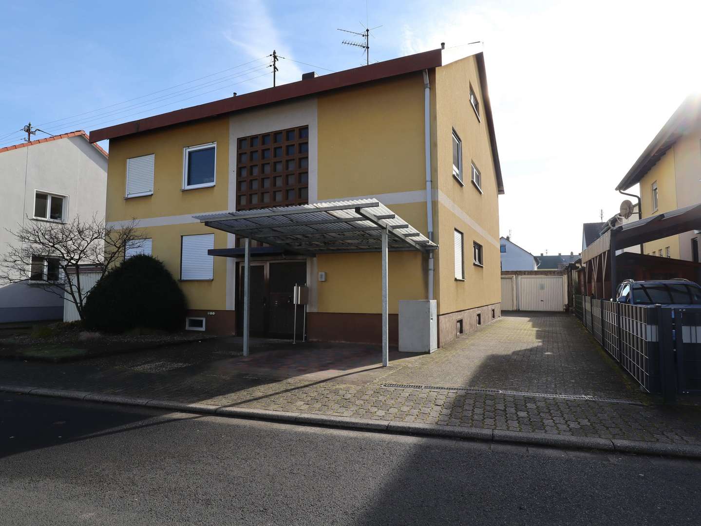 Attraktive 3-Zimmer-Wohnung mit Garage in ruhiger Lage.