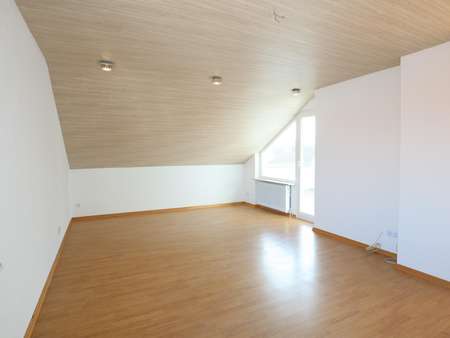 null - Dachgeschosswohnung in 67435 Neustadt mit 76m² kaufen