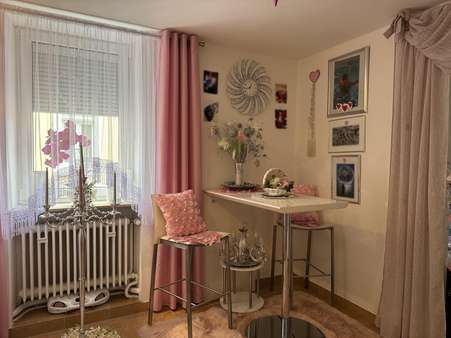Zweifamilienhaus in 67146 Deidesheim mit 200m² kaufen