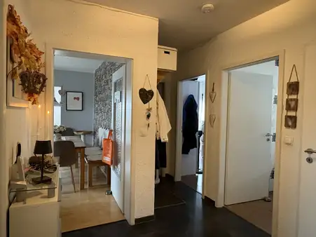 Etagenwohnung mit Balkon