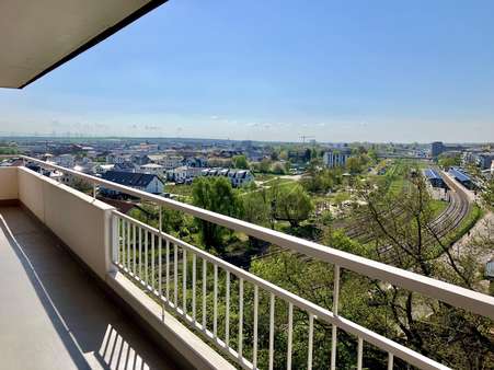 null - Etagenwohnung in 67269 Grünstadt mit 102m² kaufen