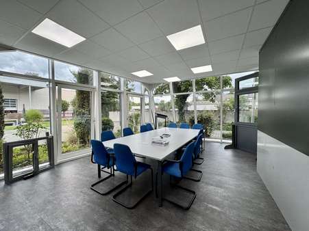 Halle in 67435 Neustadt mit 1970m² kaufen