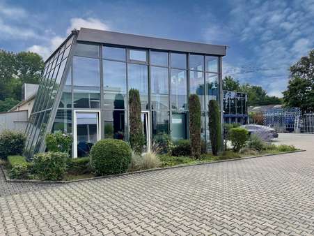 Halle in 67435 Neustadt mit 1970m² kaufen