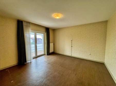 Wohnung Obergeschoss Wohnung Obergeschoss - Mehrfamilienhaus in 67434 Neustadt mit 214m² kaufen