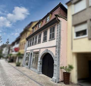 Mehrfamilienhaus in 67433 Neustadt mit 434m² kaufen