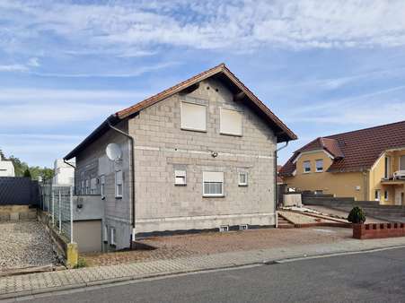 null - Mehrfamilienhaus in 67246 Dirmstein mit 145m² kaufen