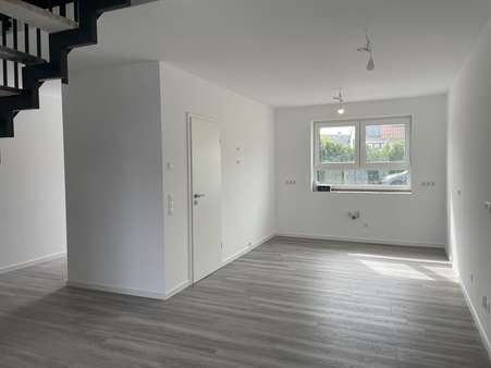 null - Reihenmittelhaus in 67354 Römerberg mit 190m² kaufen