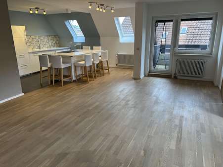 null - Dachgeschosswohnung in 76887 Bad Bergzabern mit 90m² kaufen