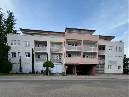 Modernes Apartment in schöner Wohnanlage mit eigenem TG-Stellplatz