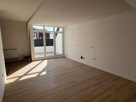 Wohn-Küche - Dachgeschosswohnung in 76726 Germersheim mit 89m² kaufen