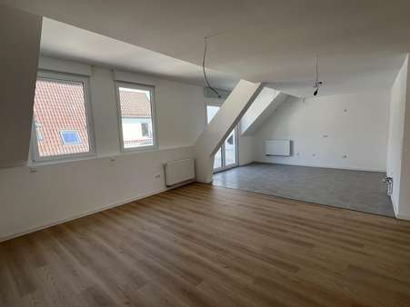 Wohnen - Dachgeschosswohnung in 76726 Germersheim mit 120m² kaufen