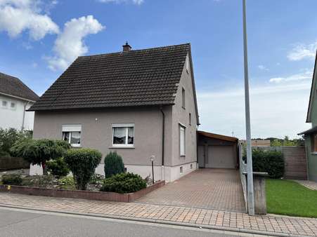 Hauszugang - Zweifamilienhaus in 76863 Herxheim mit 200m² kaufen