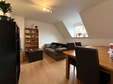 null - Dachgeschosswohnung in 76831 Billigheim-Ingenheim mit 81m² kaufen