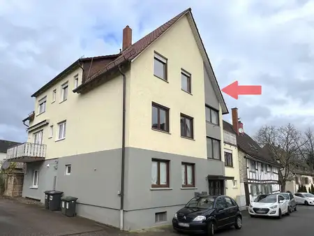 OT Ingenheim
DG-Wohnung mit Ausbaureserve in ruhiger Wohnatmosphäre