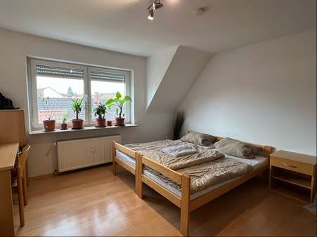 null - Dachgeschosswohnung in 76831 Billigheim-Ingenheim mit 81m² kaufen