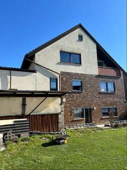 Haus Gartenansicht - Zweifamilienhaus in 76863 Herxheim mit 220m² kaufen