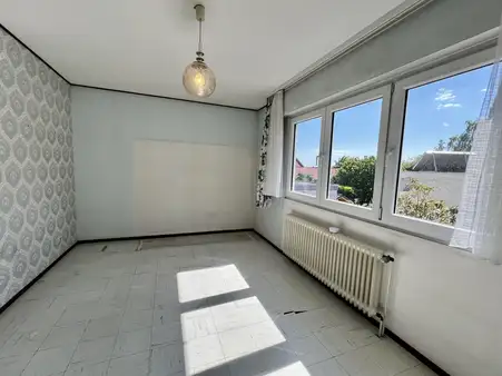 Charmantes Haus mit viel Potenzial in Gleisweiler