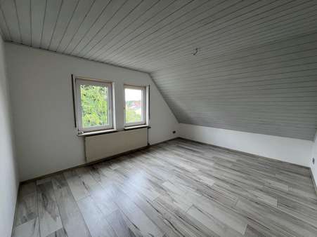 Schlafzimmer Schlafzimmer - Dachgeschosswohnung in 76764 Rheinzabern mit 55m² kaufen