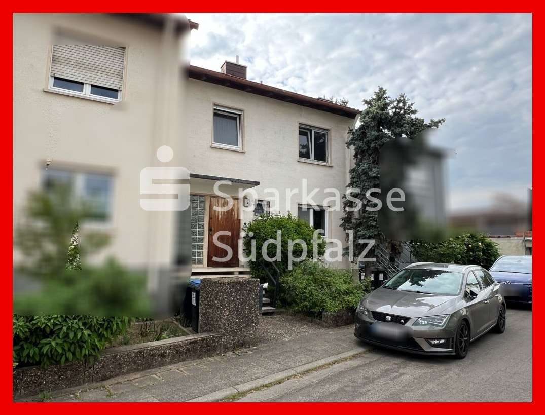 Straßenansicht Straßenansicht - Reihenmittelhaus in 76829 Landau mit 105m² kaufen