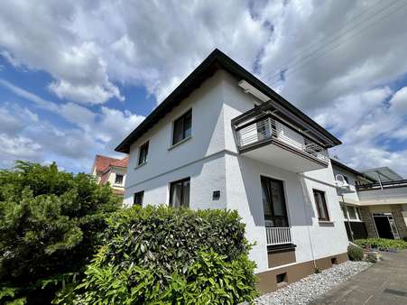Außenansicht Außenansicht - Zweifamilienhaus in 76767 Hagenbach mit 198m² kaufen