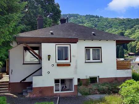 Außenansicht - Einfamilienhaus in 76889 Dörrenbach mit 109m² kaufen