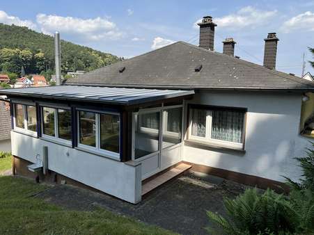 Ansicht Westen - Einfamilienhaus in 76889 Dörrenbach mit 109m² kaufen