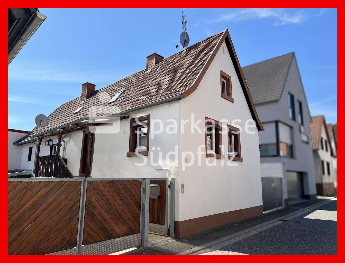 Ansicht Straße - Einfamilienhaus in 76889 Klingenmünster mit 134m² kaufen