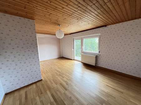 Zimmer OG Wohnung 2 - Einfamilienhaus in 76889 Klingenmünster mit 134m² kaufen