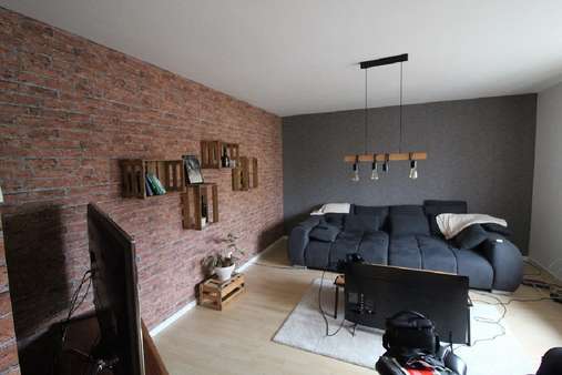Wohnzimmer Wohnzimmer - Etagenwohnung in 76751 Jockgrim mit 68m² mieten
