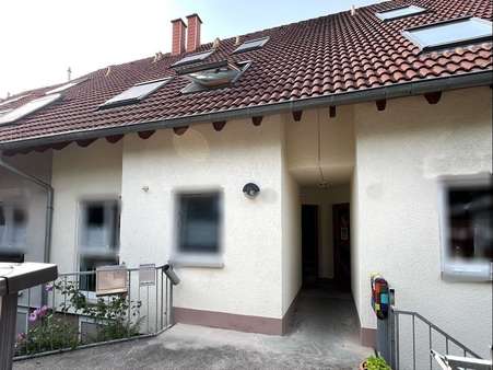 Hauseingang Hauseingang - Maisonette-Wohnung in 76829 Landau mit 72m² kaufen
