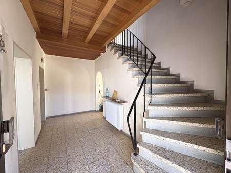 Treppenhaus Treppenhaus - Einfamilienhaus in 76773 Kuhardt mit 135m² kaufen