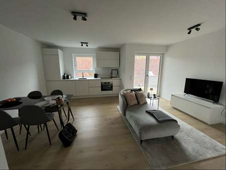 Küchen-, Wohn- und Essbereich Küchen-, Wohn- und Essbereich - Maisonette-Wohnung in 76829 Landau mit 75m² kaufen