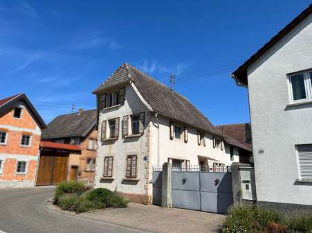 Abrissgebäude - Weinbau in 67483 Kleinfischlingen mit 109m² kaufen