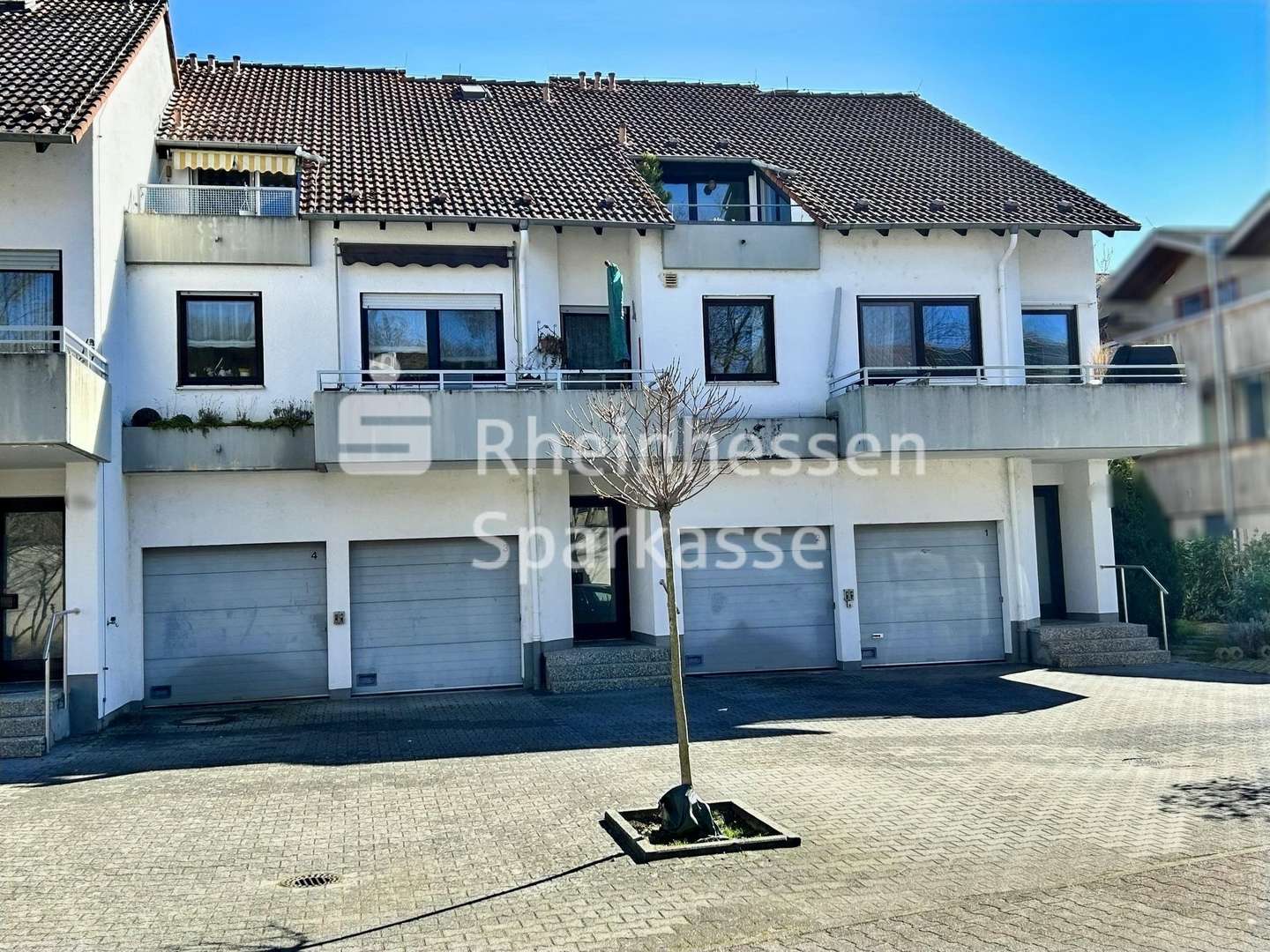 Hausansicht - Erdgeschosswohnung in 55130 Mainz mit 52m² kaufen