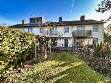 Hausansicht - Reihenmittelhaus in 55126 Mainz mit 95m² kaufen