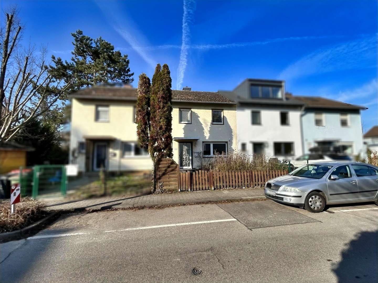 Hausansicht - Reihenmittelhaus in 55126 Mainz mit 95m² kaufen