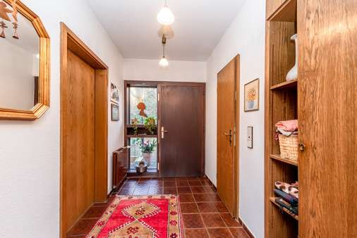Flur - Reihenmittelhaus in 55126 Mainz mit 122m² kaufen