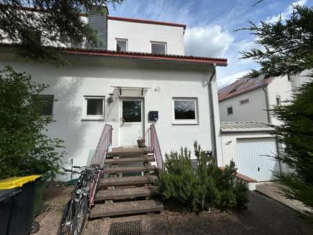 Frotalansicht Frotalansicht - Doppelhaushälfte in 55232 Alzey mit 202m² kaufen